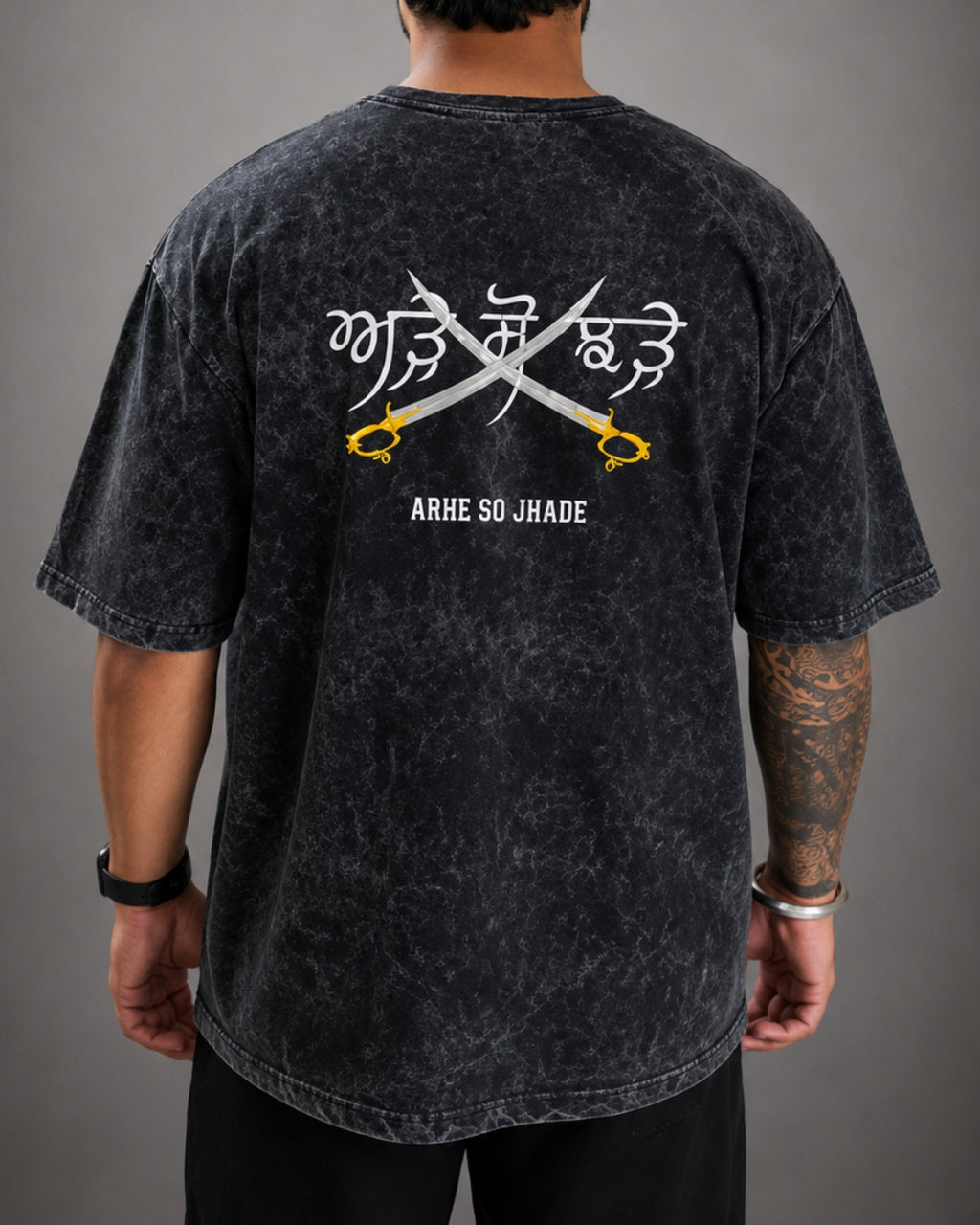 ARHE SO JHADE EMB T-SHIRT
