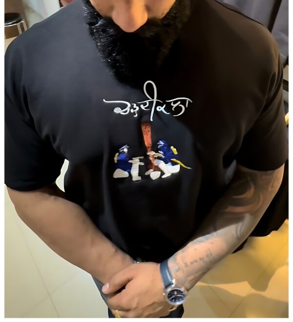Chardikala Embroidery T-Shirt – Nihang Singh Punjabi Culture Design | ELONZE